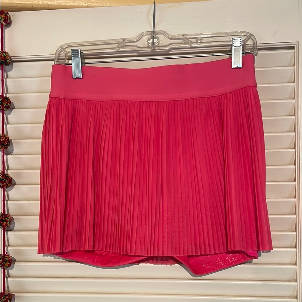 Pink Lululemon tennis skirt size 6